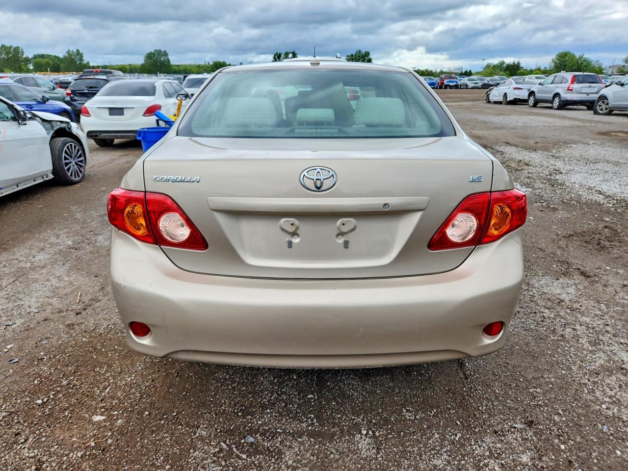 2010 Toyota Corolla Le - Image 6
