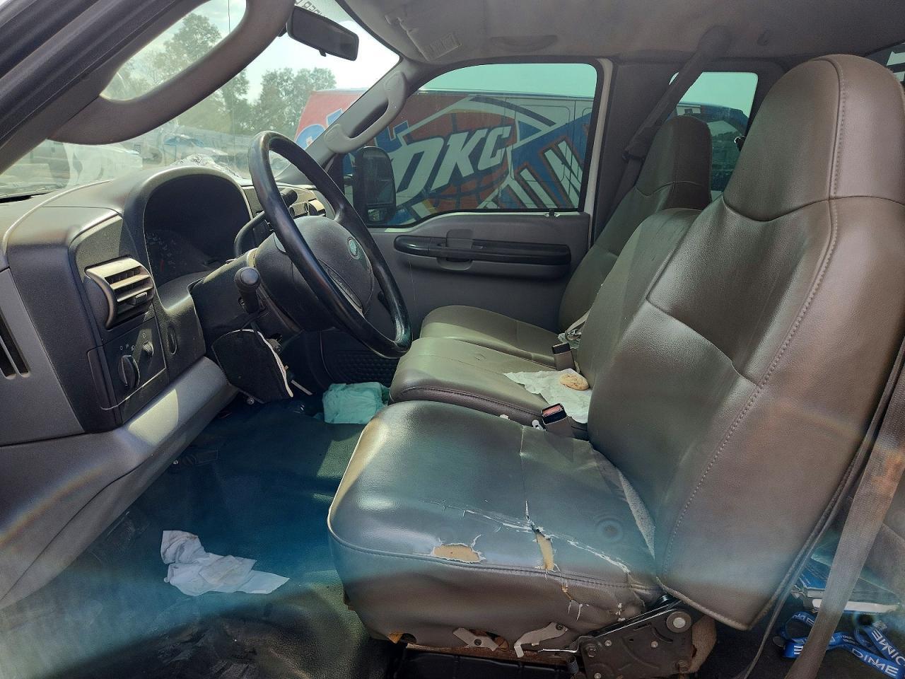 2005 Ford F250 Super Duty - Image 7