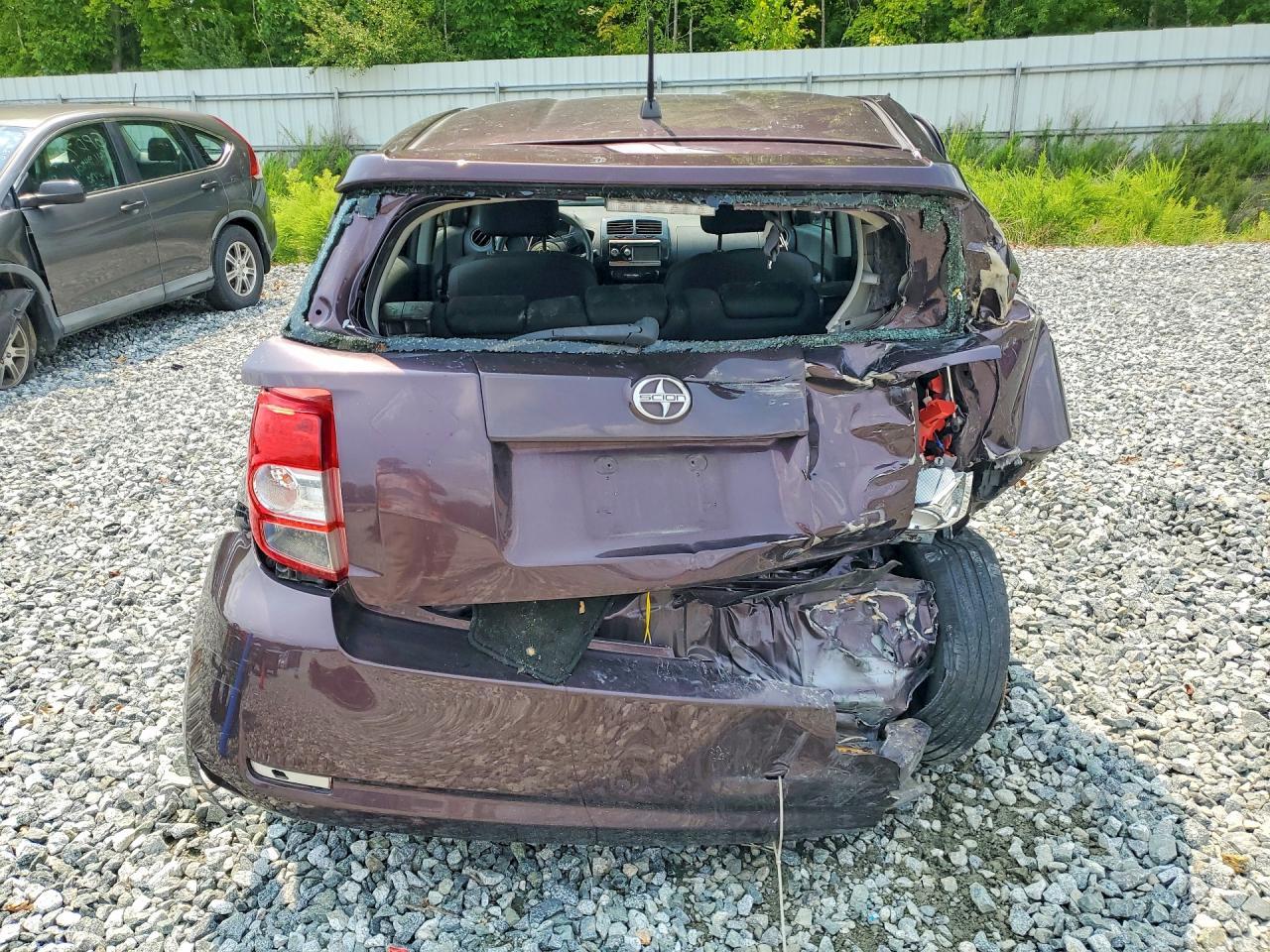 2010 Scion Xd Base - Фото 6
