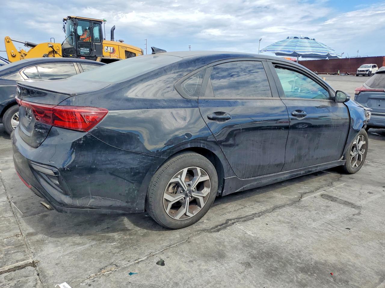 2020 Kia Forte Gt Line - Фото 3