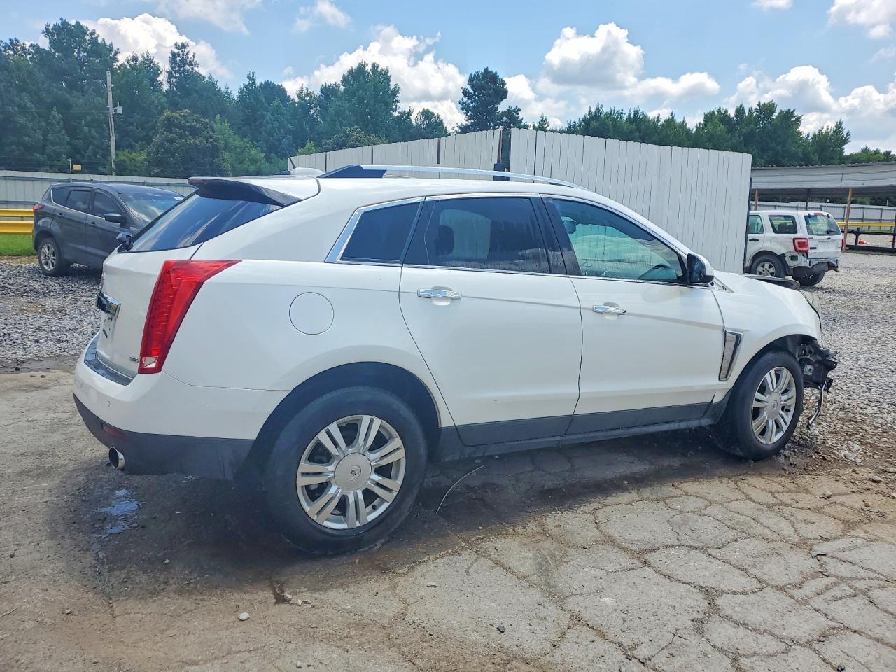 2016 Cadillac Srx Luxury Collection - Image 3