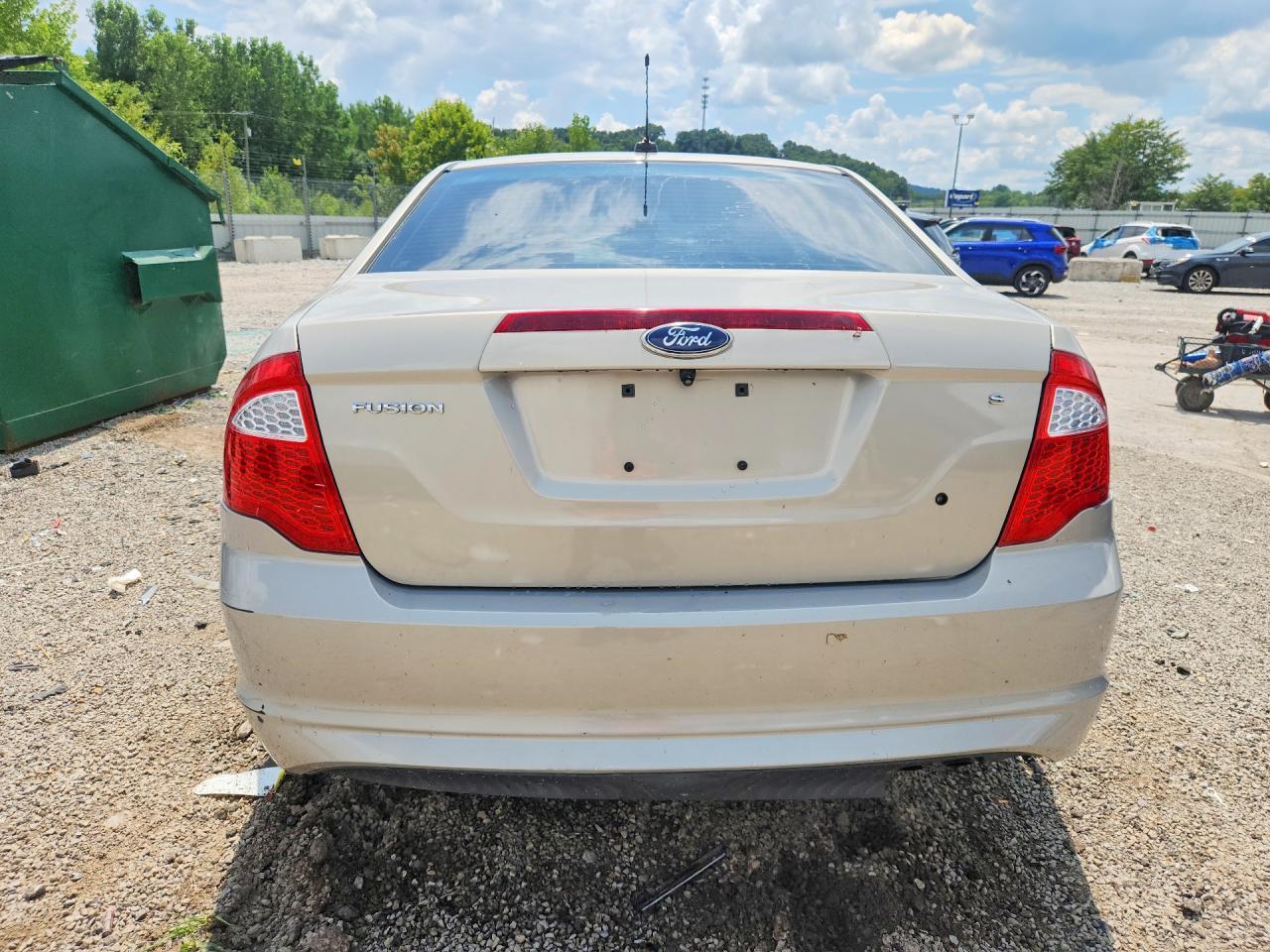 2010 Ford Fusion S - Image 6