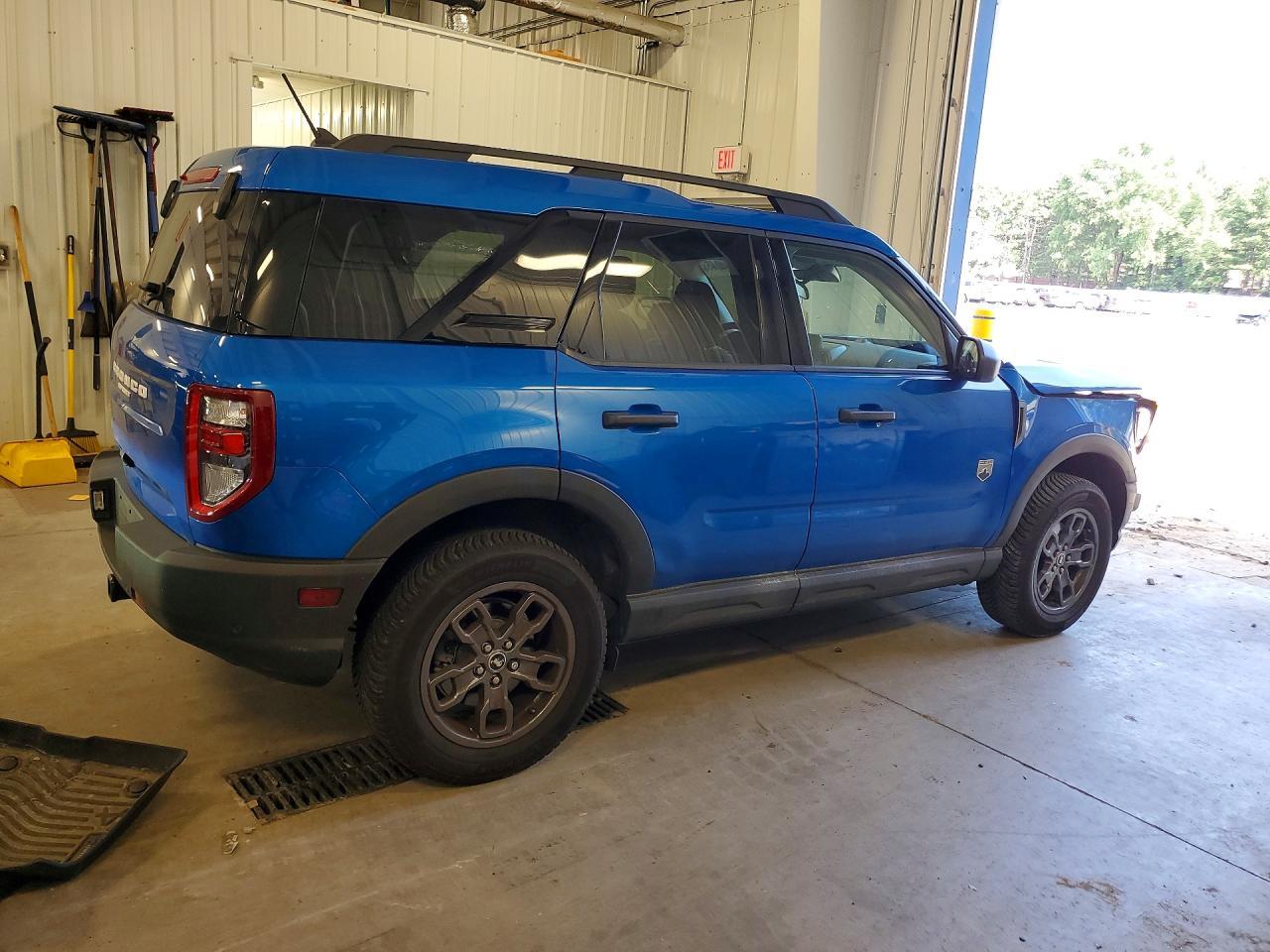 2022 Ford Bronco Sport Big Bend - Image 3