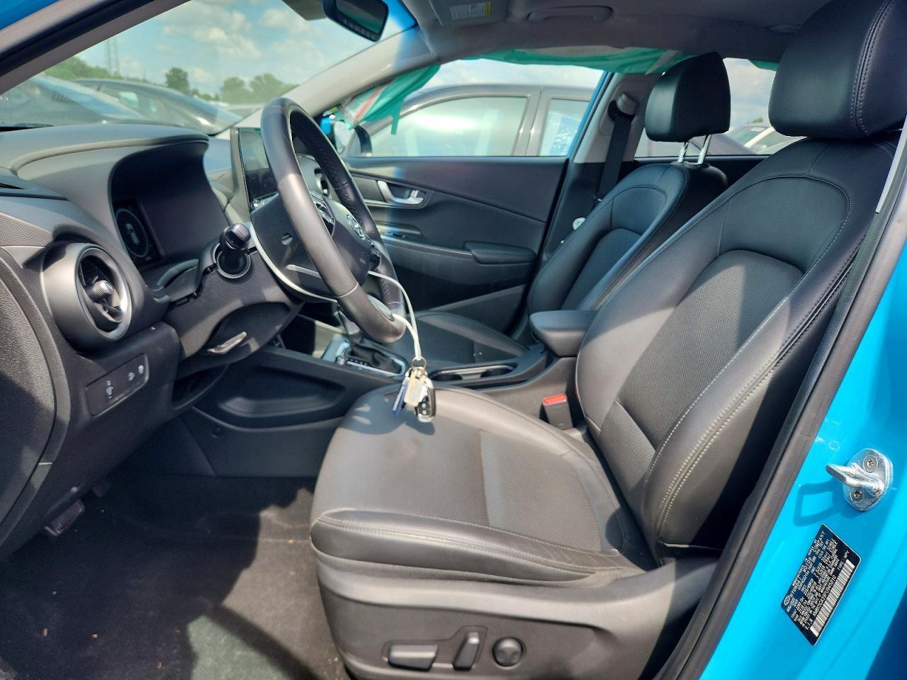 2023 Hyundai Kona Limited - Image 7