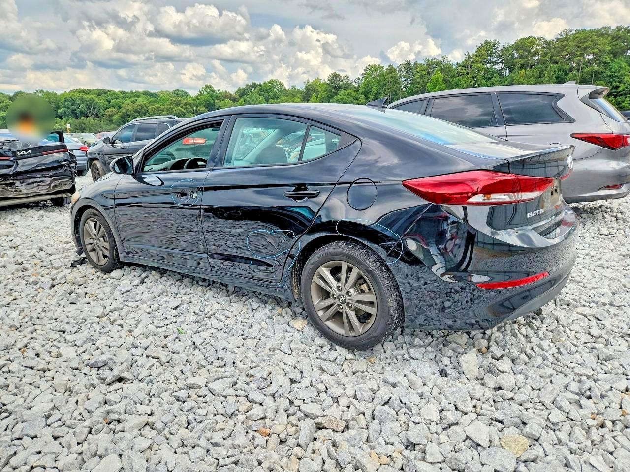 2018 Hyundai Elantra Sel - Фото 2
