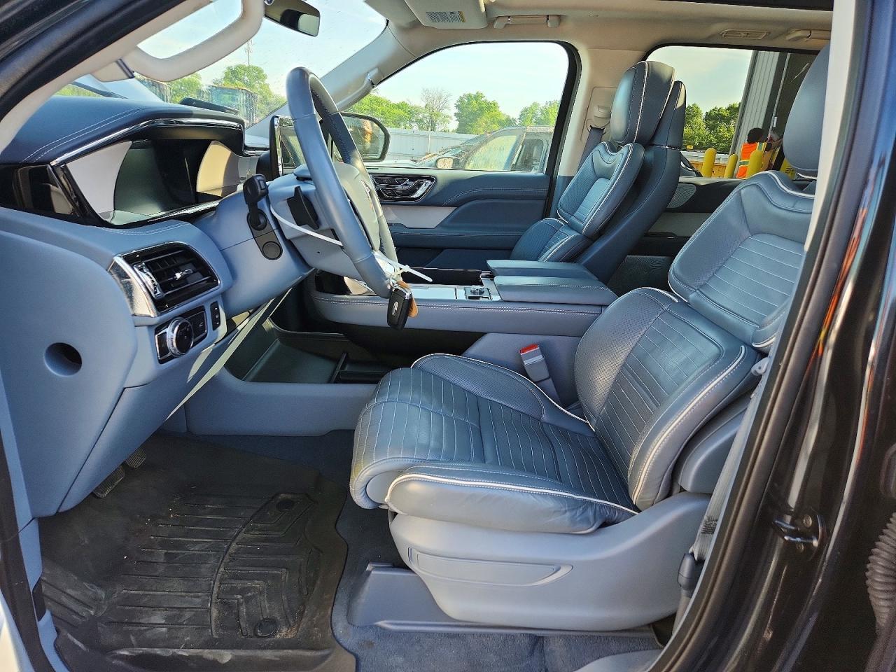 2021 Lincoln Navigator Black Label - Фото 7