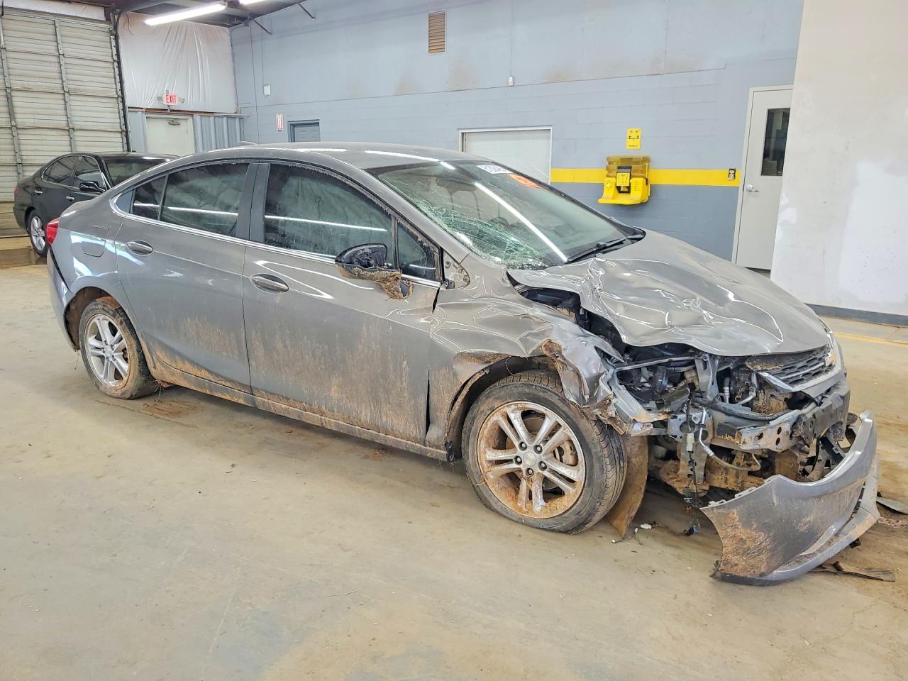 2018 Chevrolet Cruze Lt - Фото 4