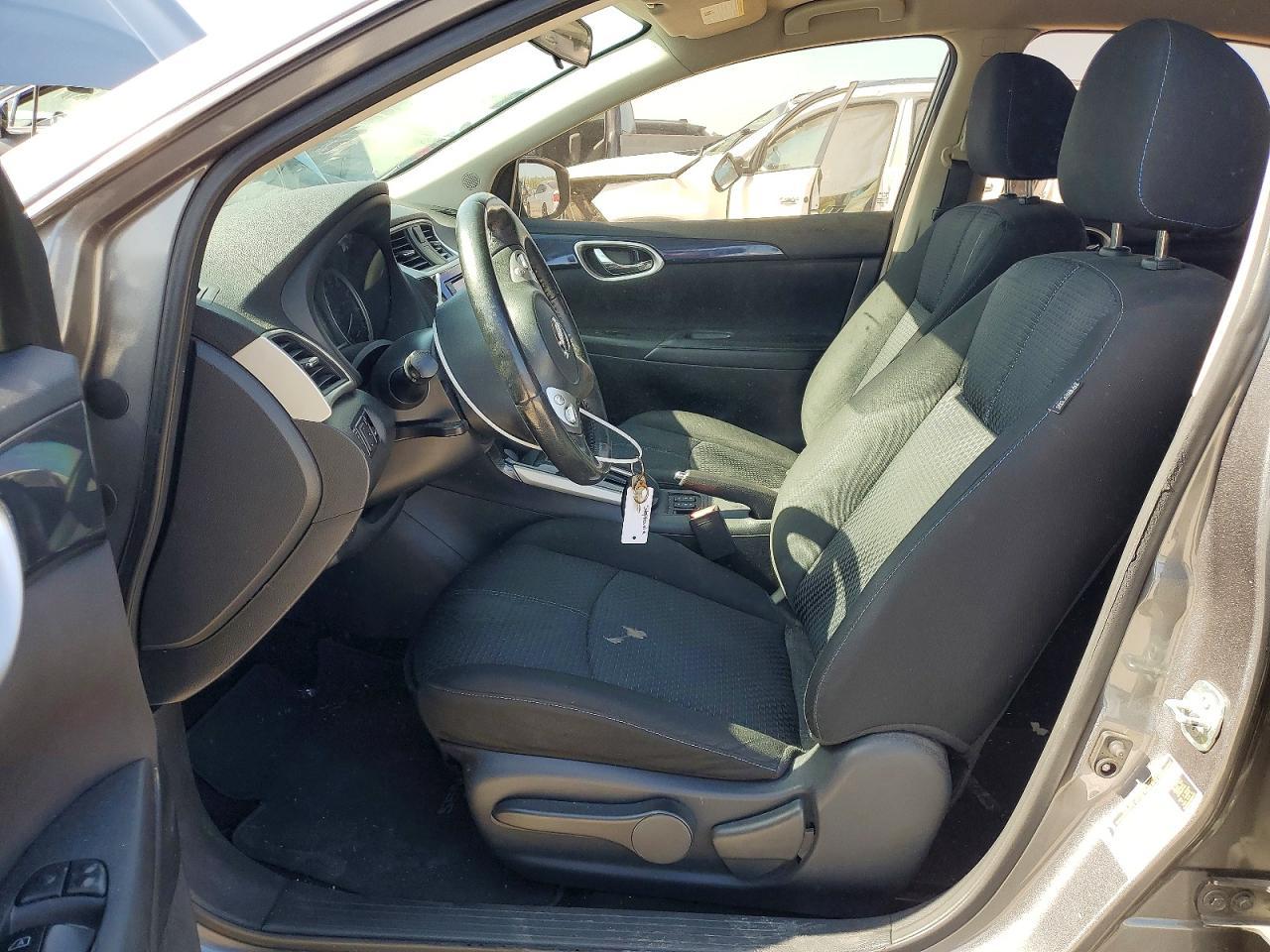 2019 Nissan Sentra Sr - Image 7