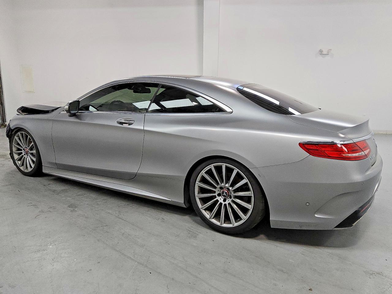 2016 Mercedes-Benz S 550 - Фото 2