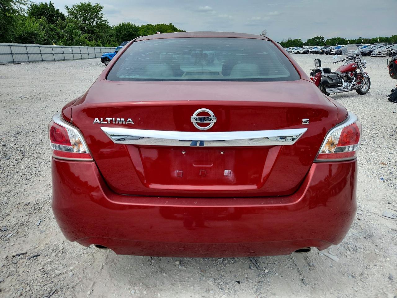 2015 Nissan Altima 2.5 S - Фото 6