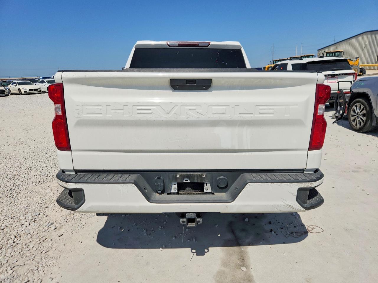 2020 Chevrolet Silverado C1500 Custom - Фото 6