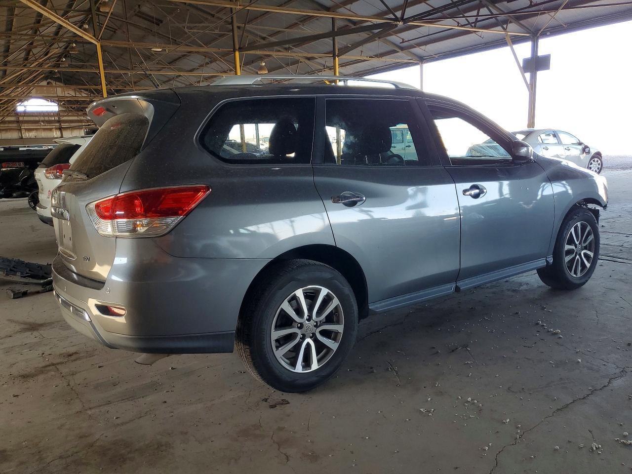 2015 Nissan Pathfinder Sv - Image 3