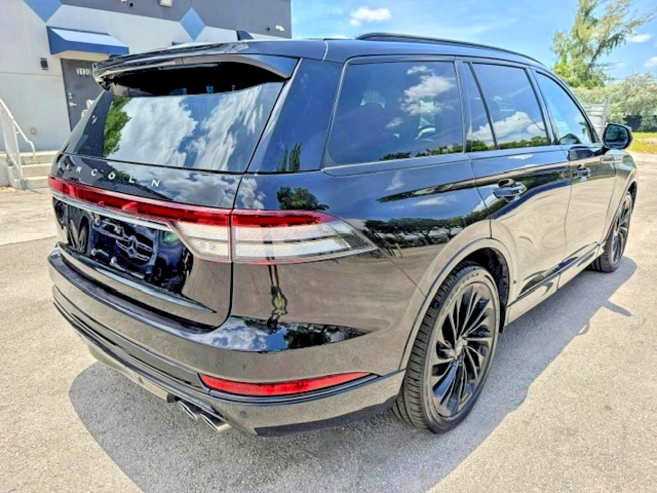 2022 Lincoln Aviator Reserve - Фото 3