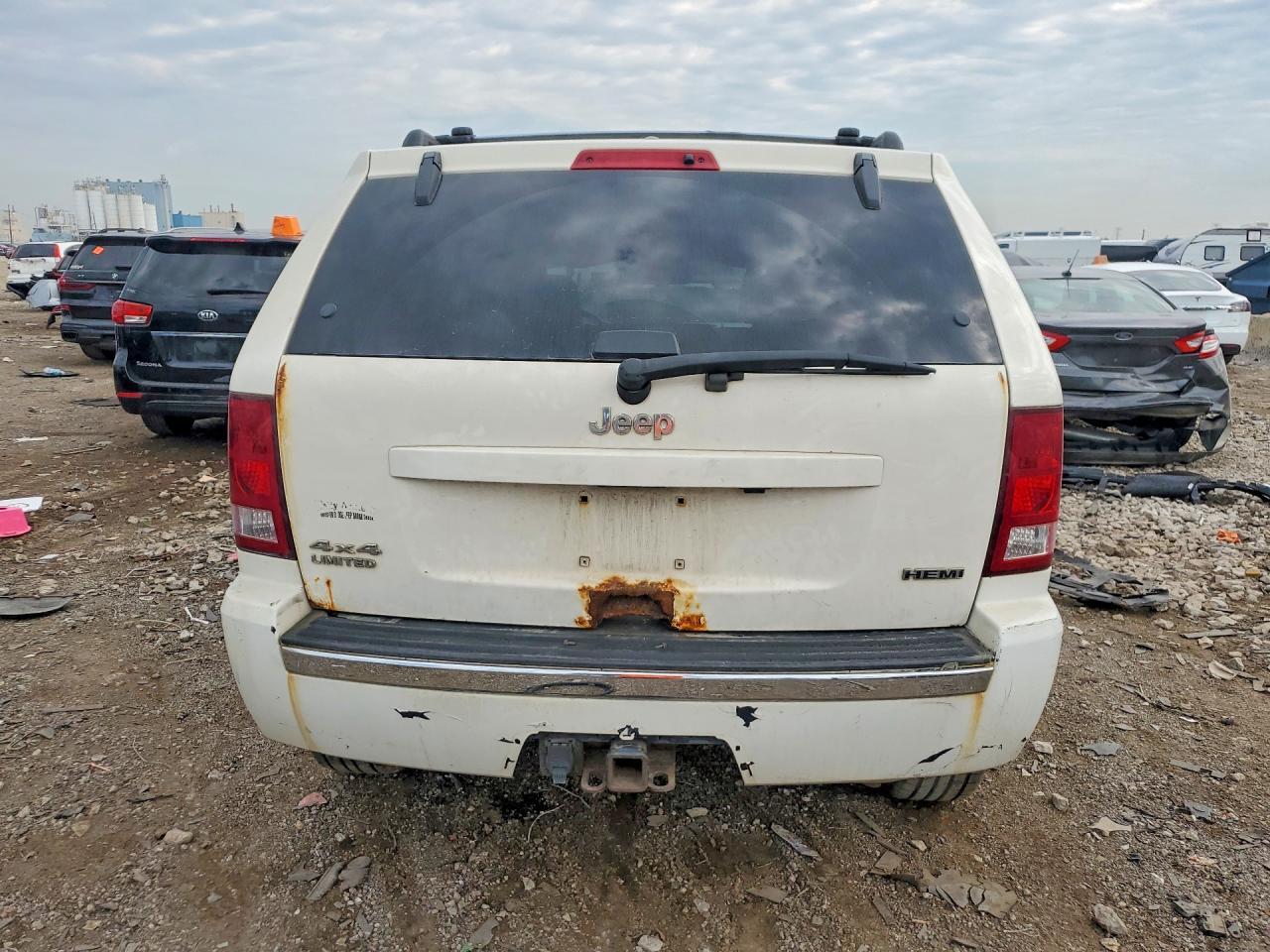 2007 Jeep Grand Cherokee Limited - Image 6