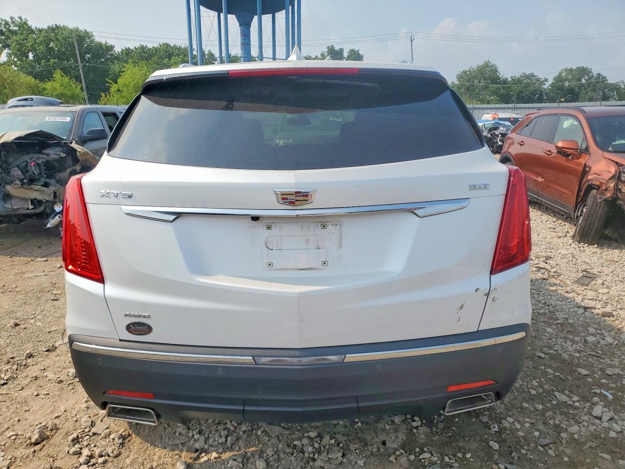 2017 Cadillac Xt5 Luxury - Image 6