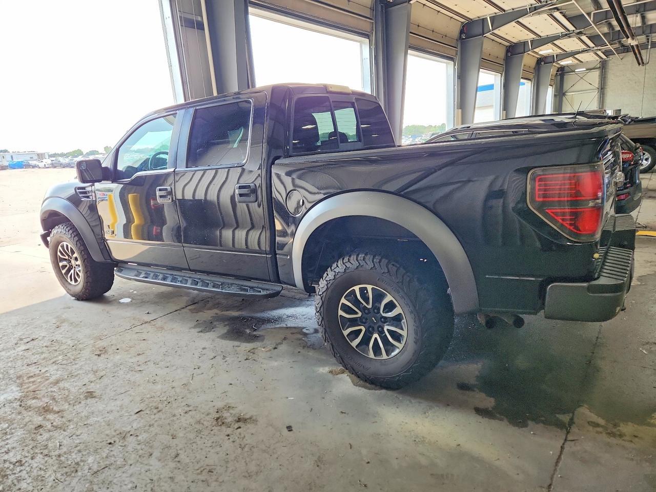 2013 Ford F150 Svt Raptor - Фото 2