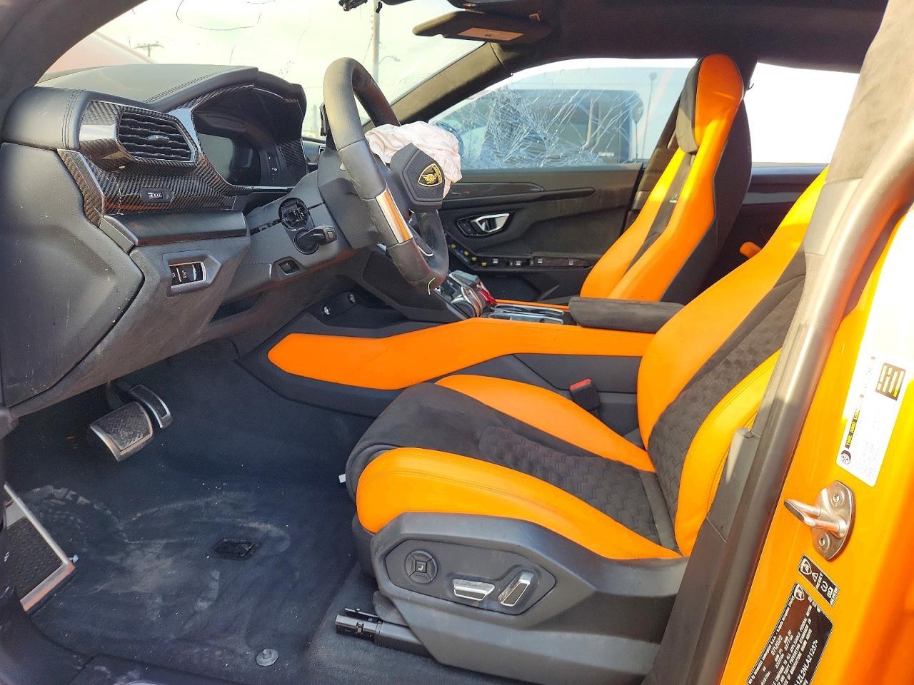 2022 Lamborghini Urus - Фото 7