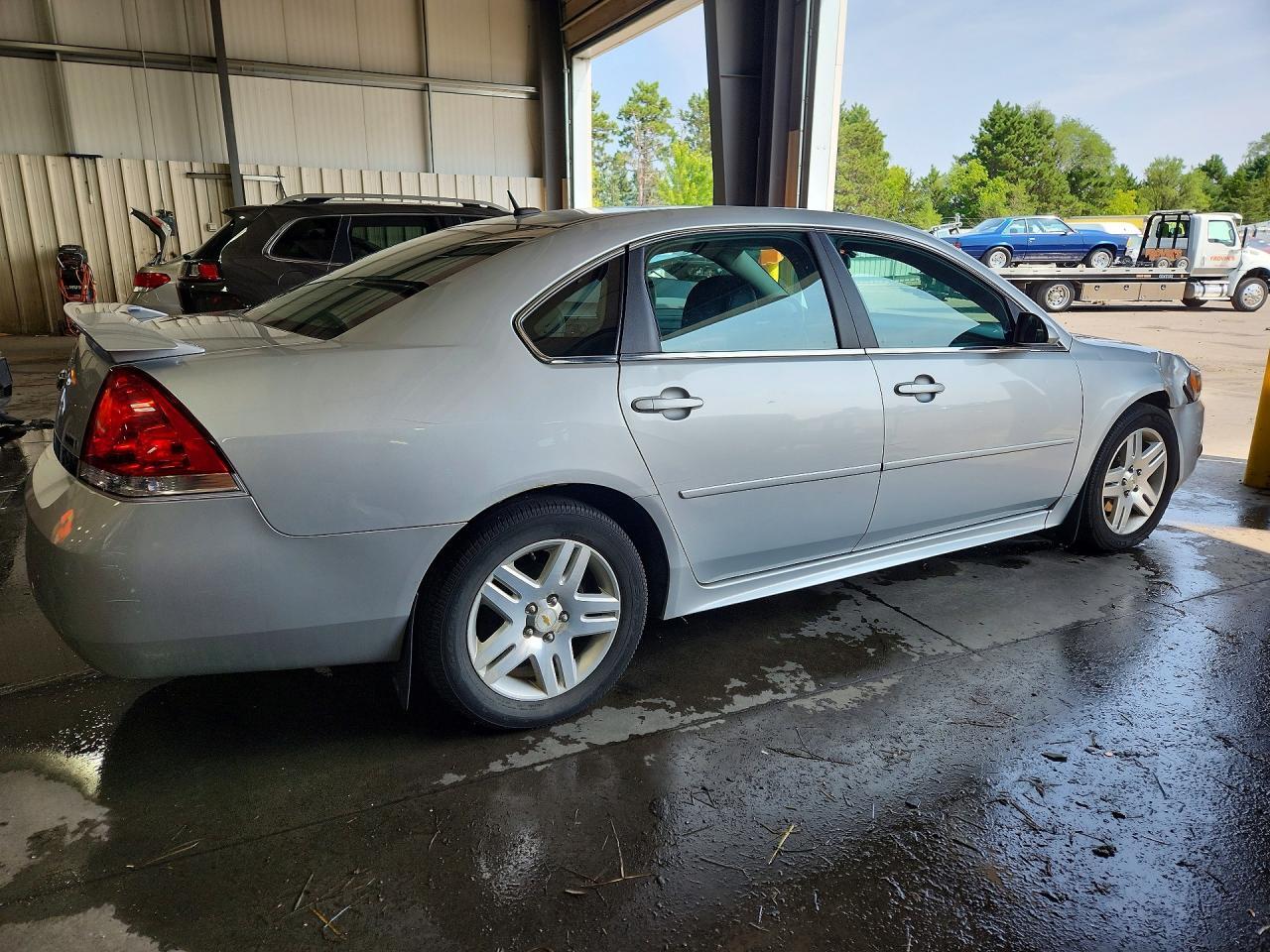 2010 Chevrolet Impala Lt - Фото 3