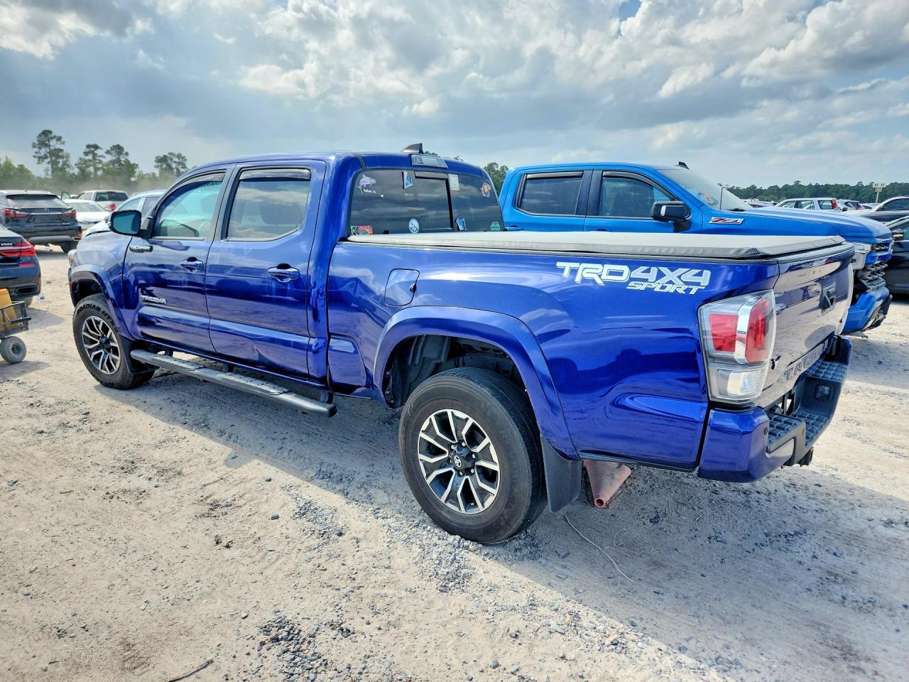 2022 Toyota Tacoma Trd Sport - Image 2