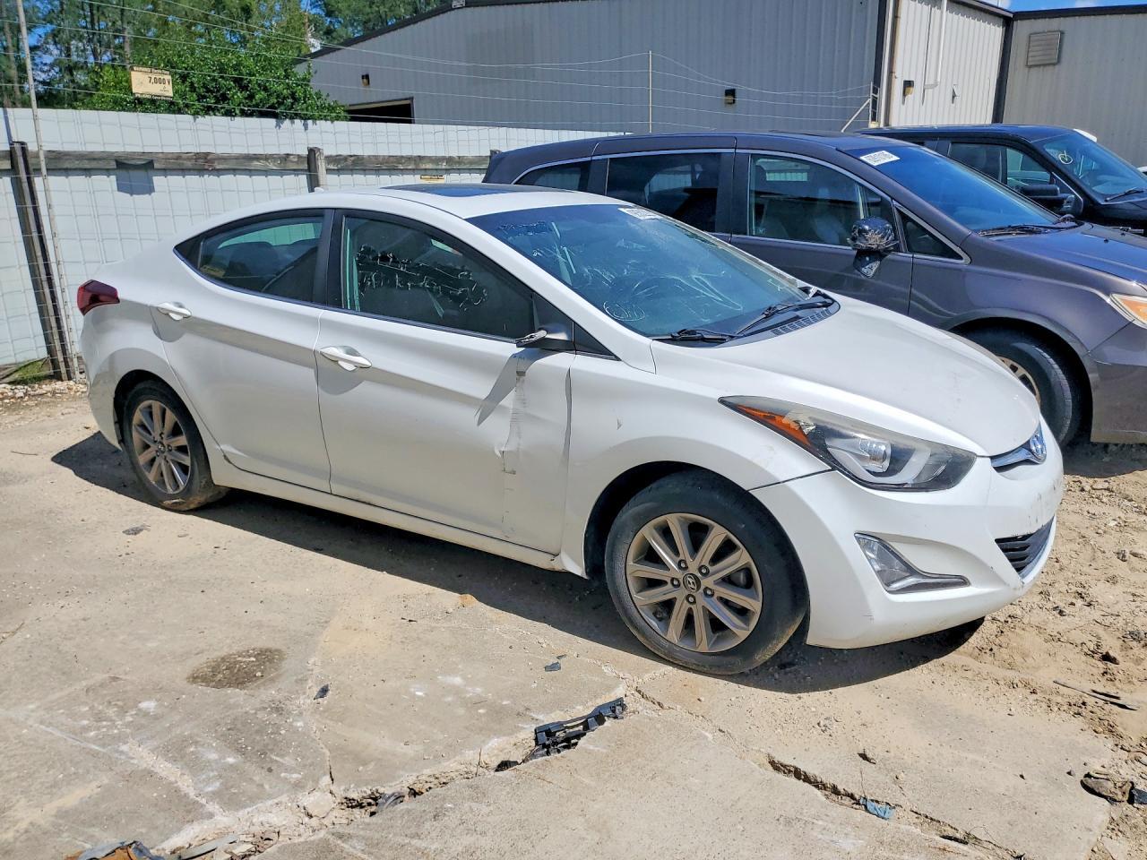 2015 Hyundai Elantra Se - Image 4