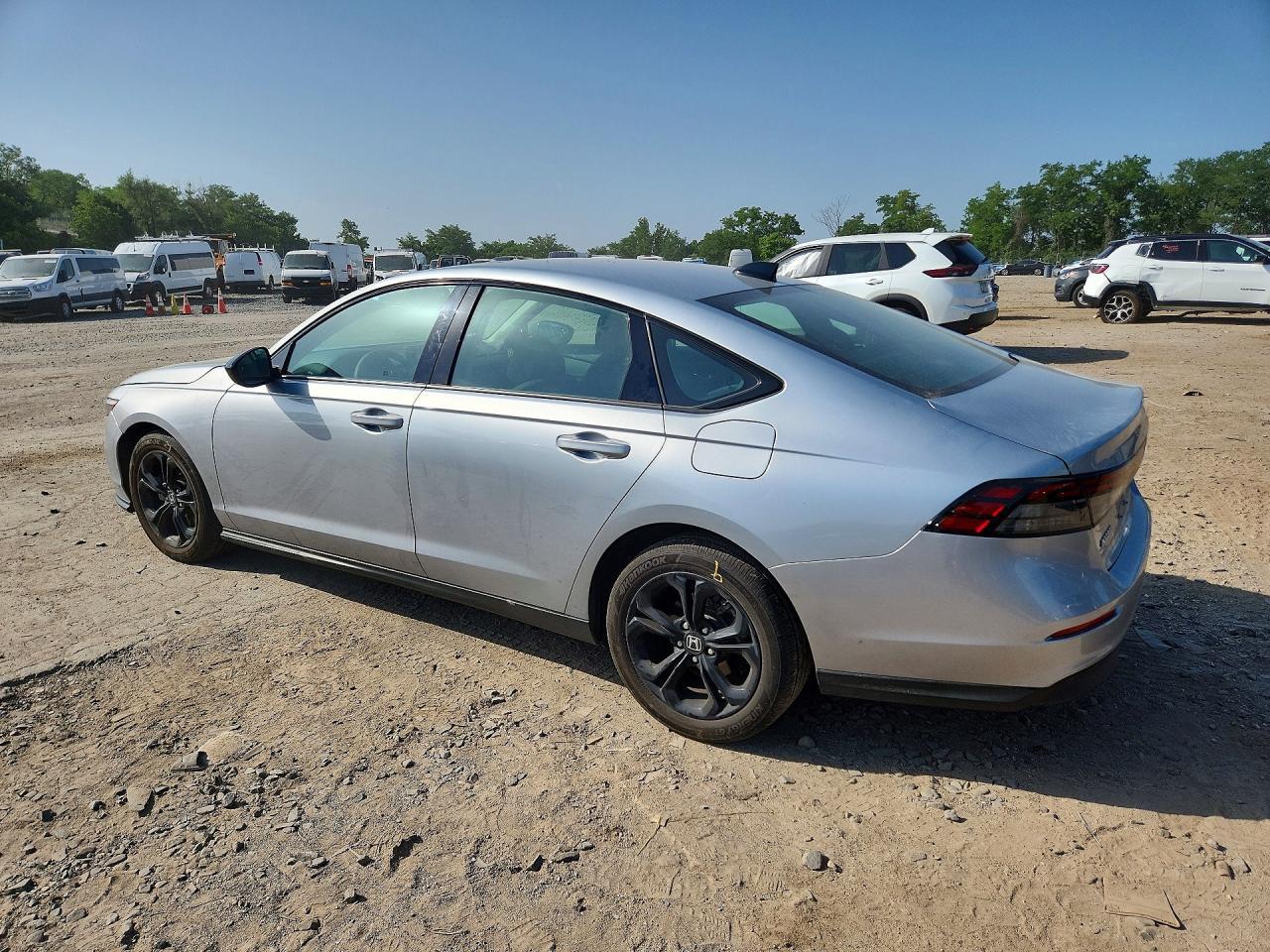 2025 Honda Accord Se - Фото 2