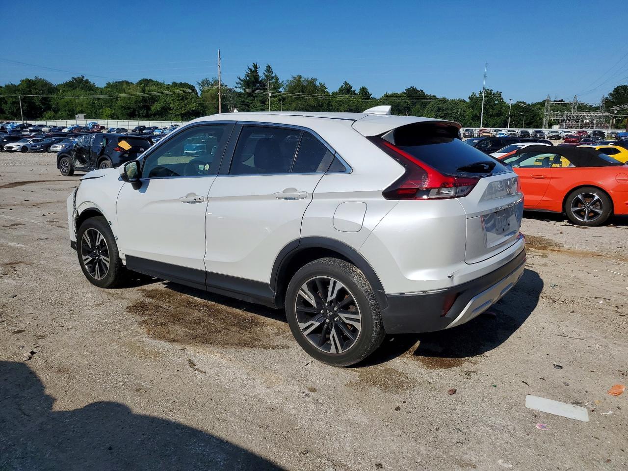 2024 Mitsubishi Eclipse Cross Se - Фото 2