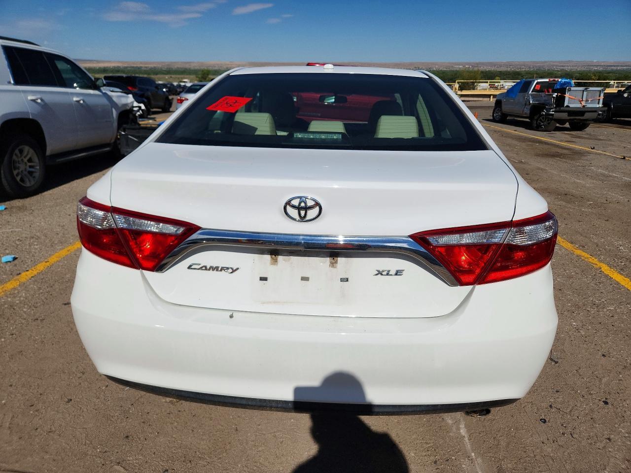 2017 Toyota Camry Xle - Image 6