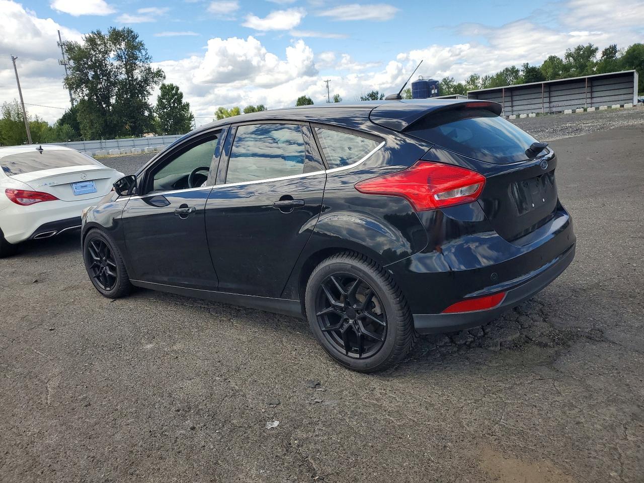 2018 Ford Focus Titanium - Фото 2