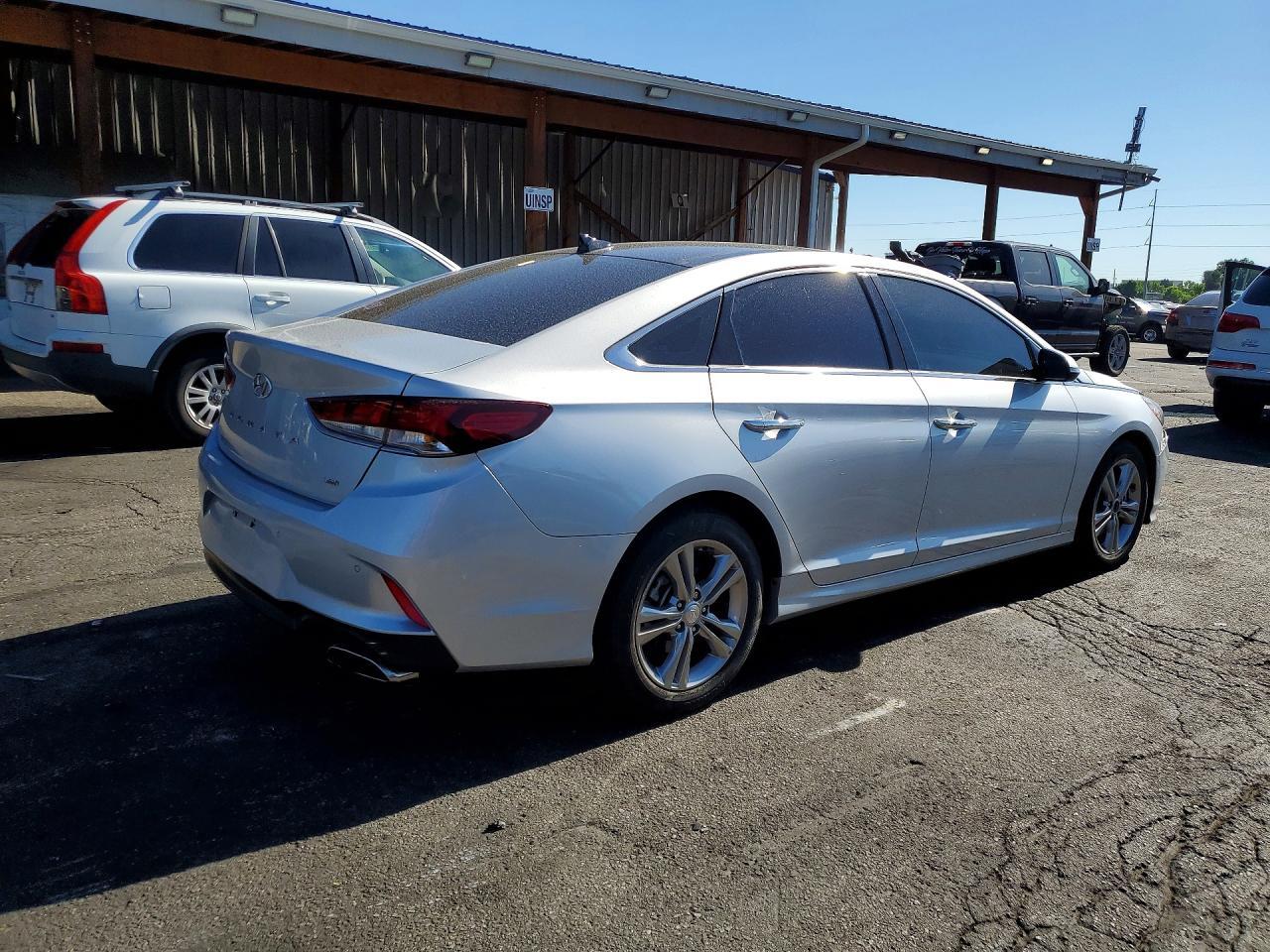 2019 Hyundai Sonata Limited - Фото 3