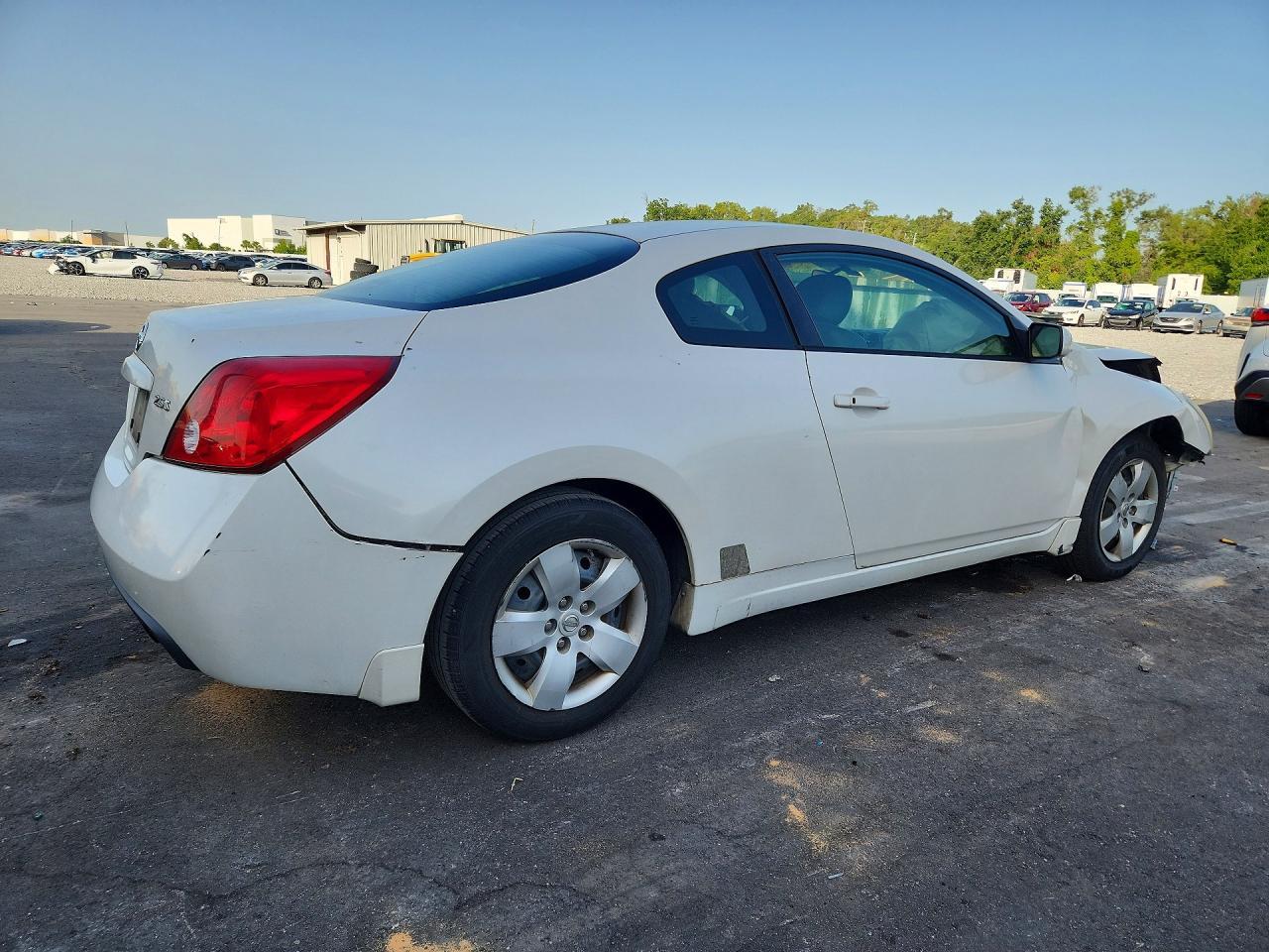 2008 Nissan Altima 2.5S - Фото 3
