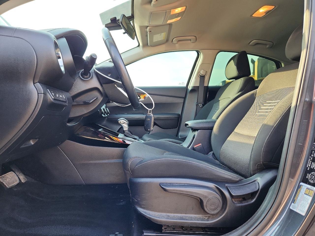 2021 Kia Forte Ex - Image 7