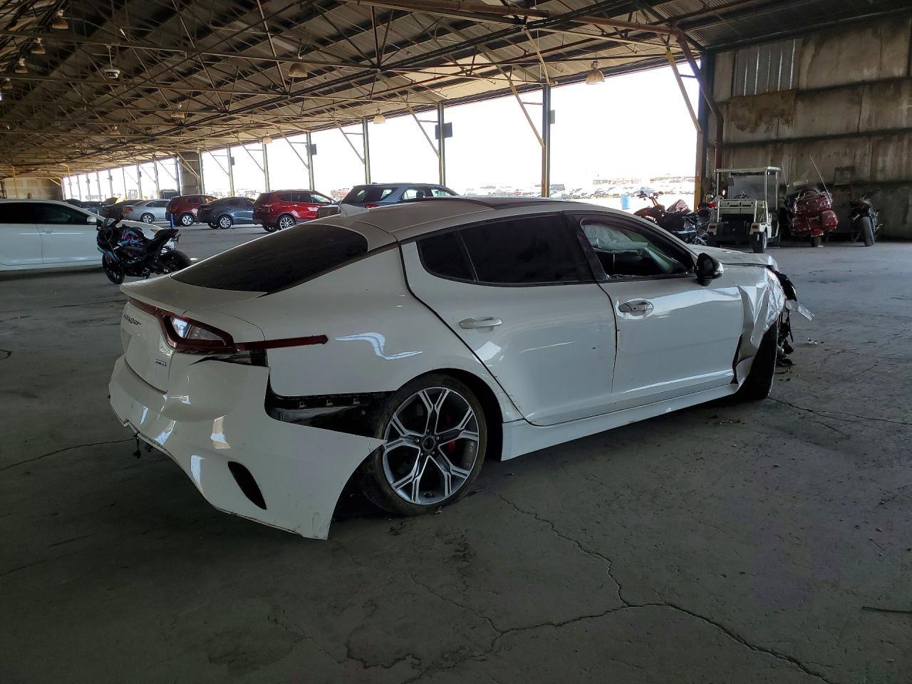 2018 Kia Stinger Gt1 - Фото 3