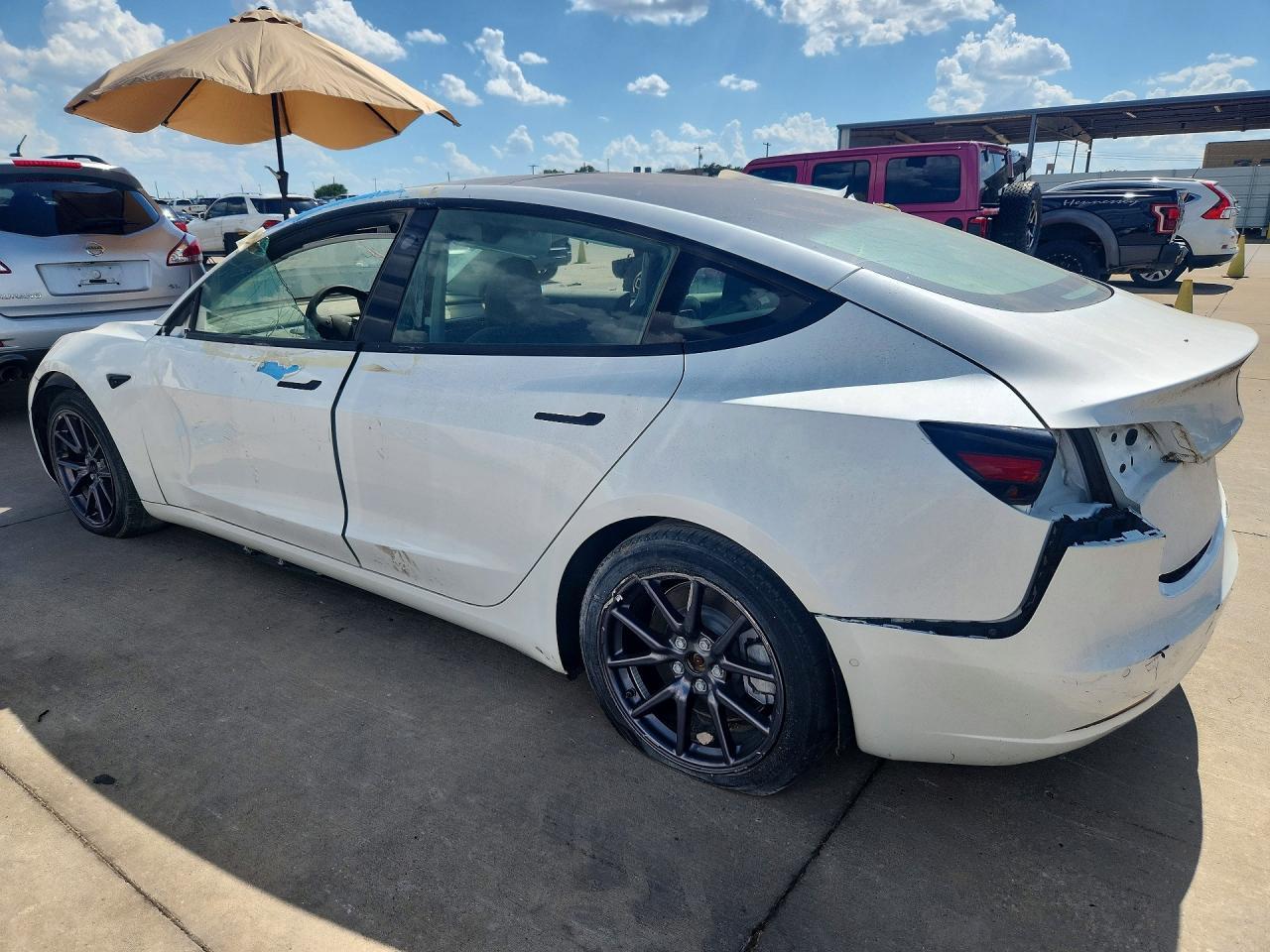 2021 Tesla Model 3 - Image 2