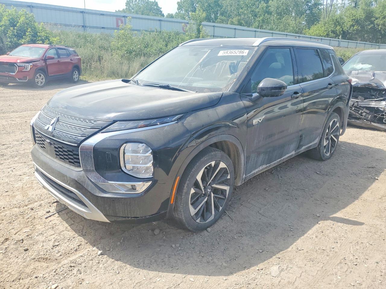 2023 Mitsubishi Outlander Sel