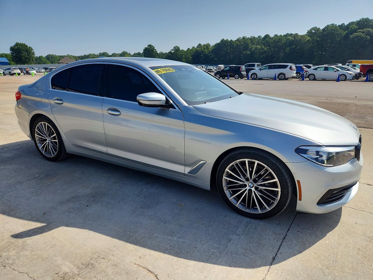 2018 BMW 530 I - Фото 4