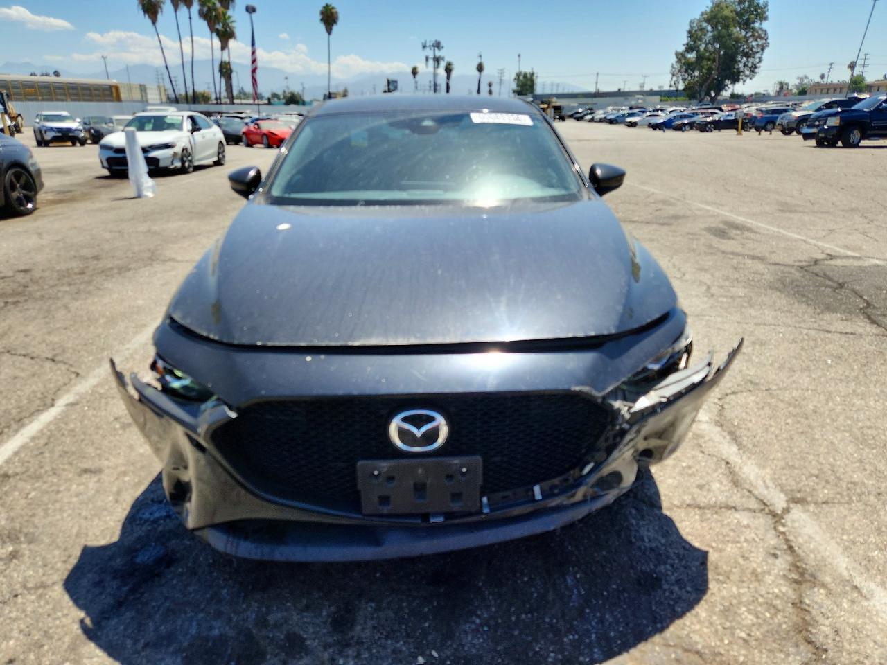 2023 Mazda 3 Select - Image 5