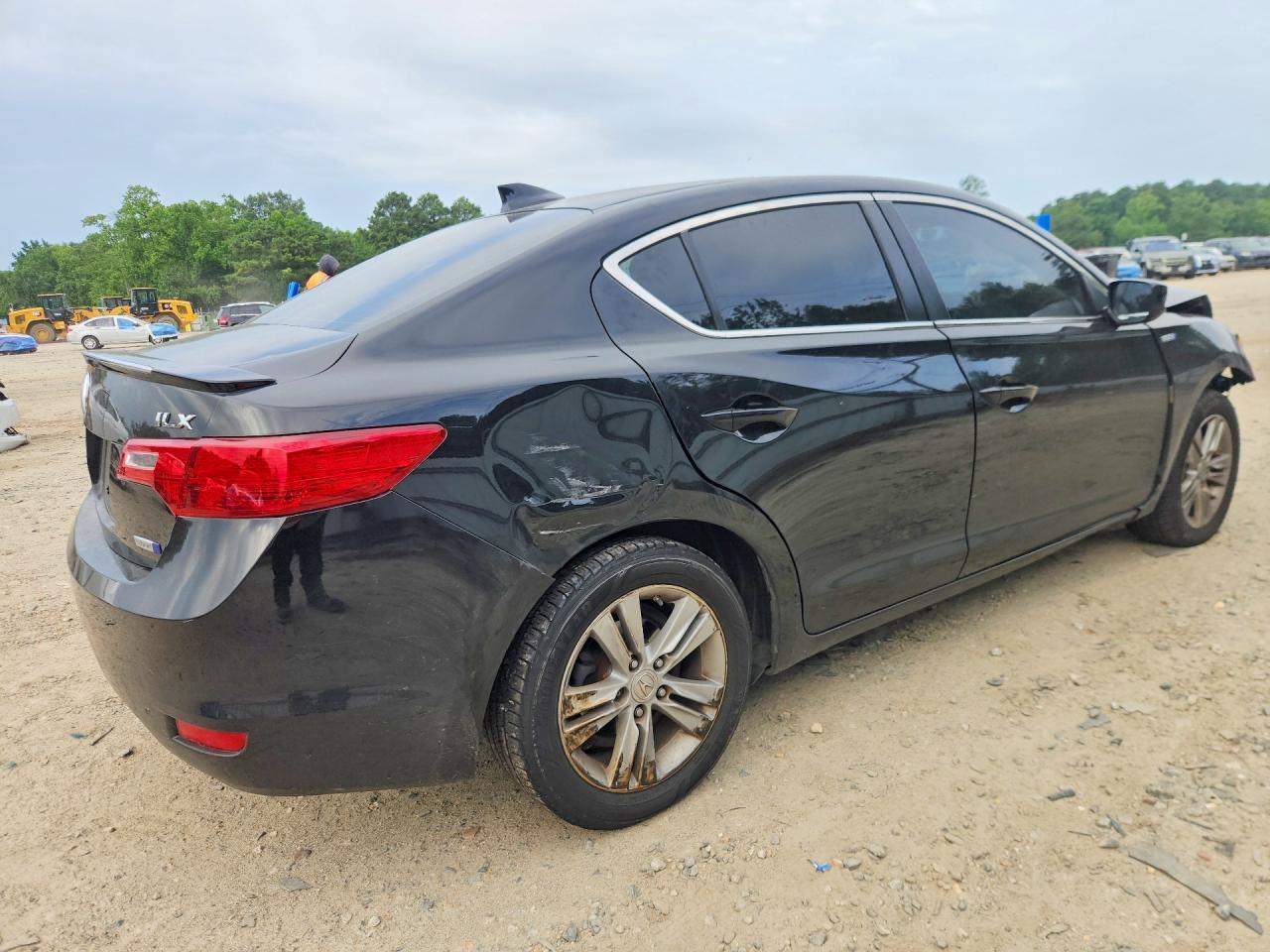 2013 Acura Ilx Hybrid Tech - Image 3