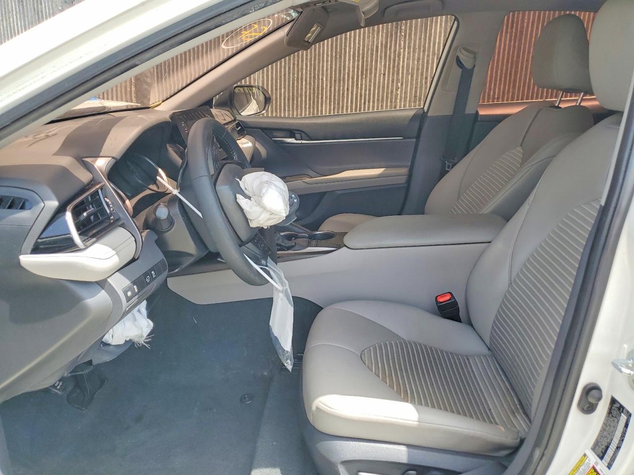 2022 Toyota Camry Se - Фото 7