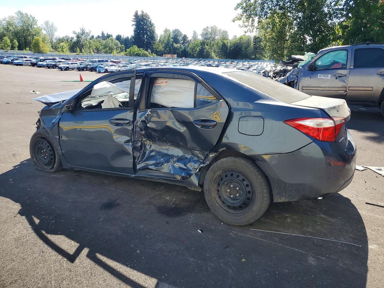 2014 Toyota Corolla Le - Image 2