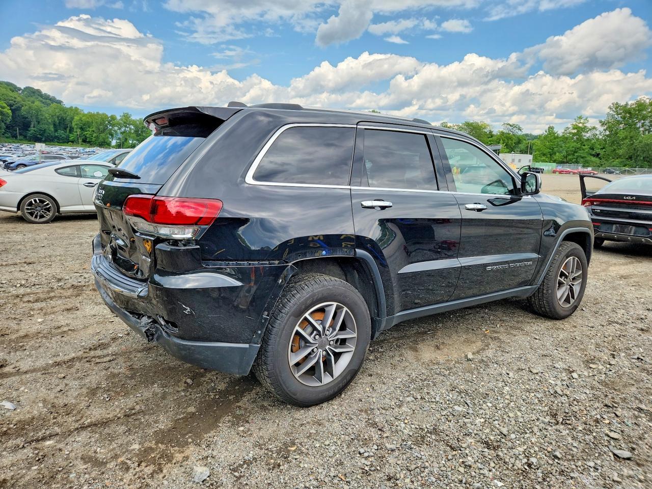 2022 Jeep Grand Cherokee Limited - Image 3