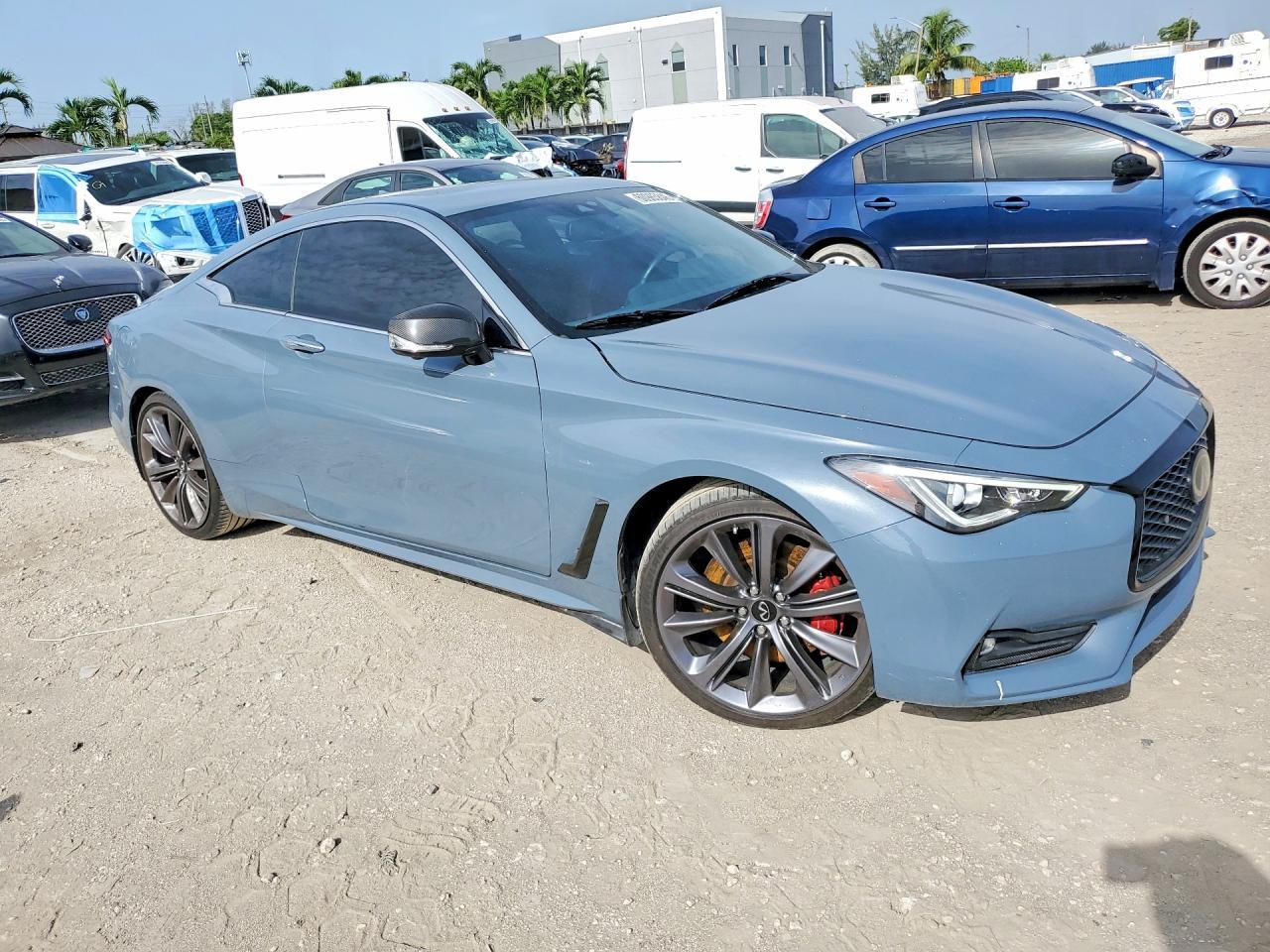 2021 Infiniti Q60 Red Sport 400 - Фото 4