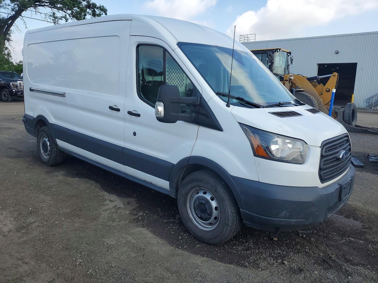 2017 Ford Transit T-250 - Image 4