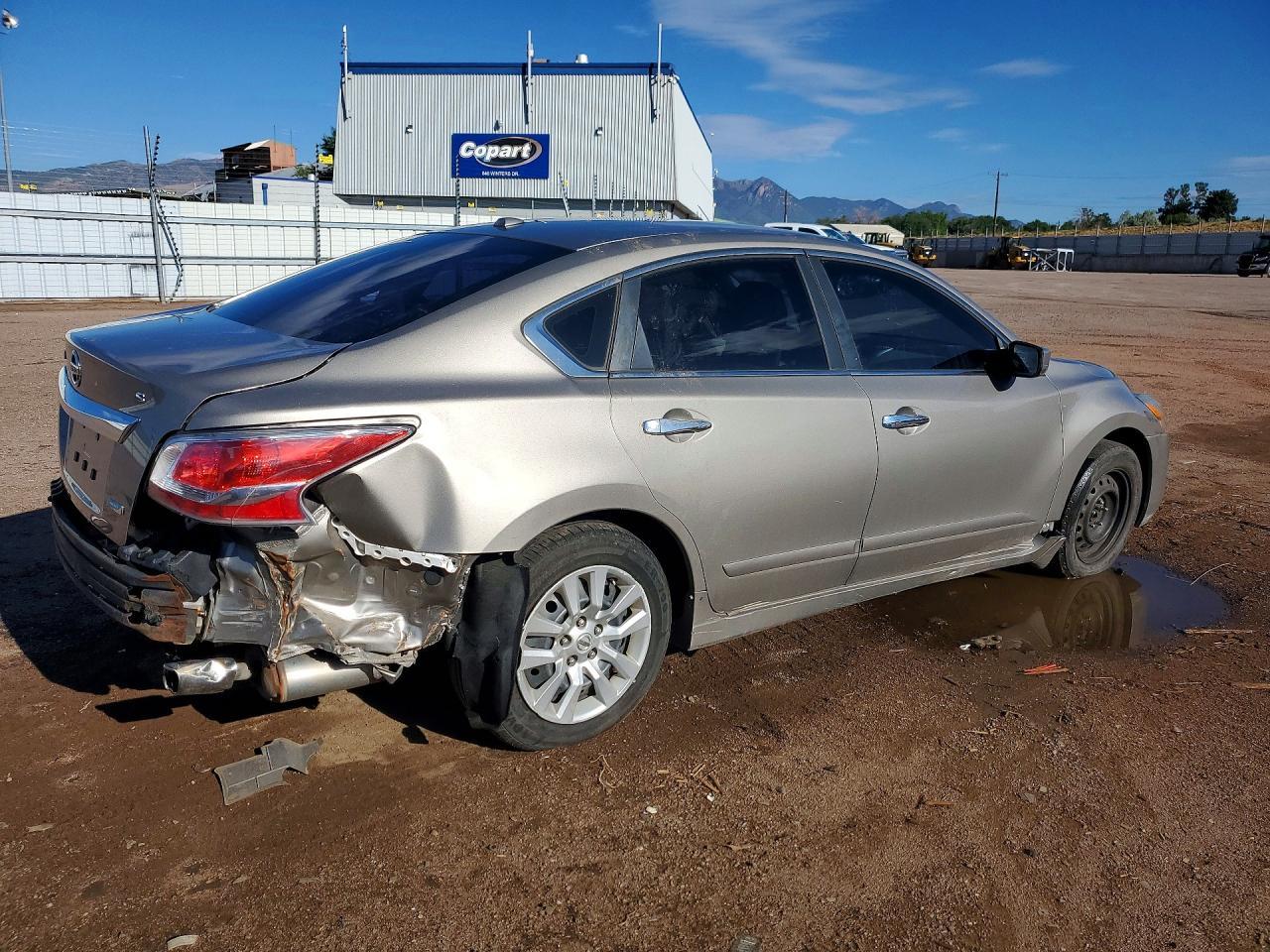 2014 Nissan Altima 2.5 S - Фото 3