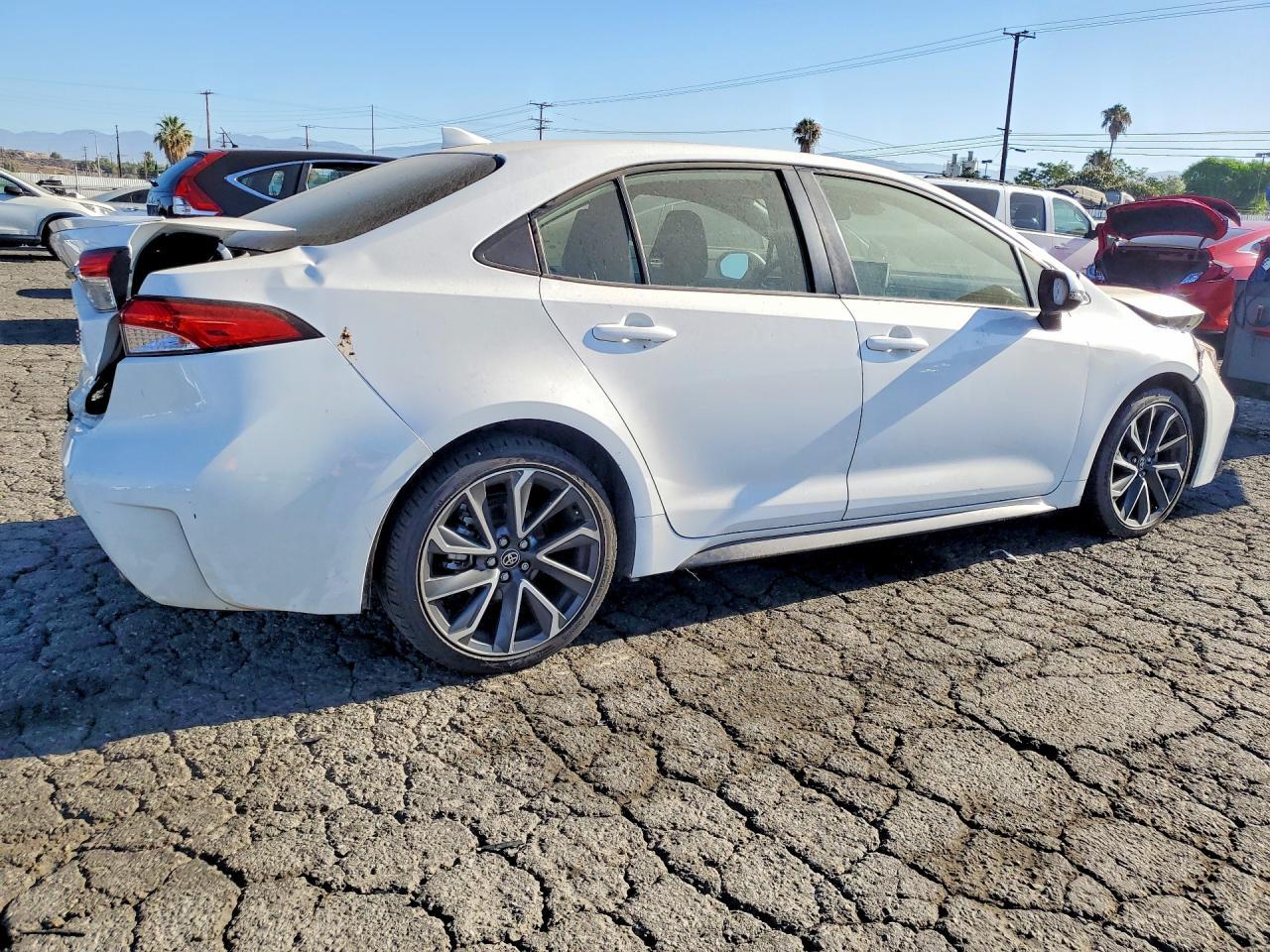 2021 Toyota Corolla Se - Image 3