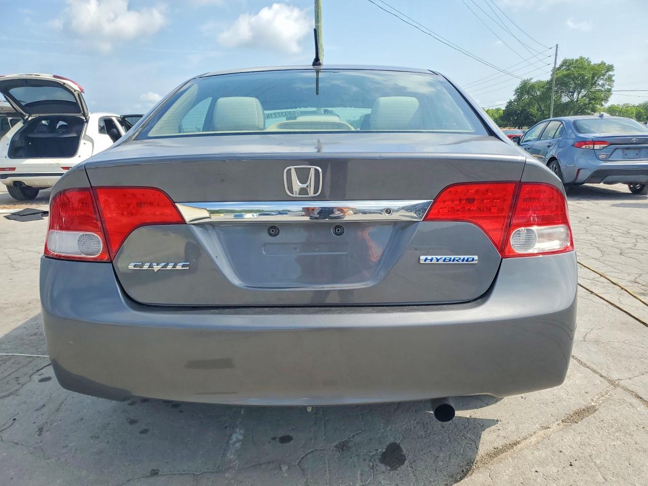 2010 Honda Civic Hybrid - Image 6