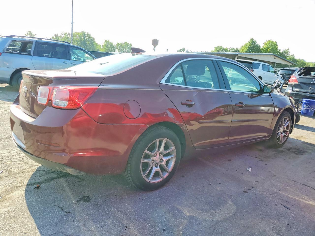 2015 Chevrolet Malibu 1Lt - Фото 3