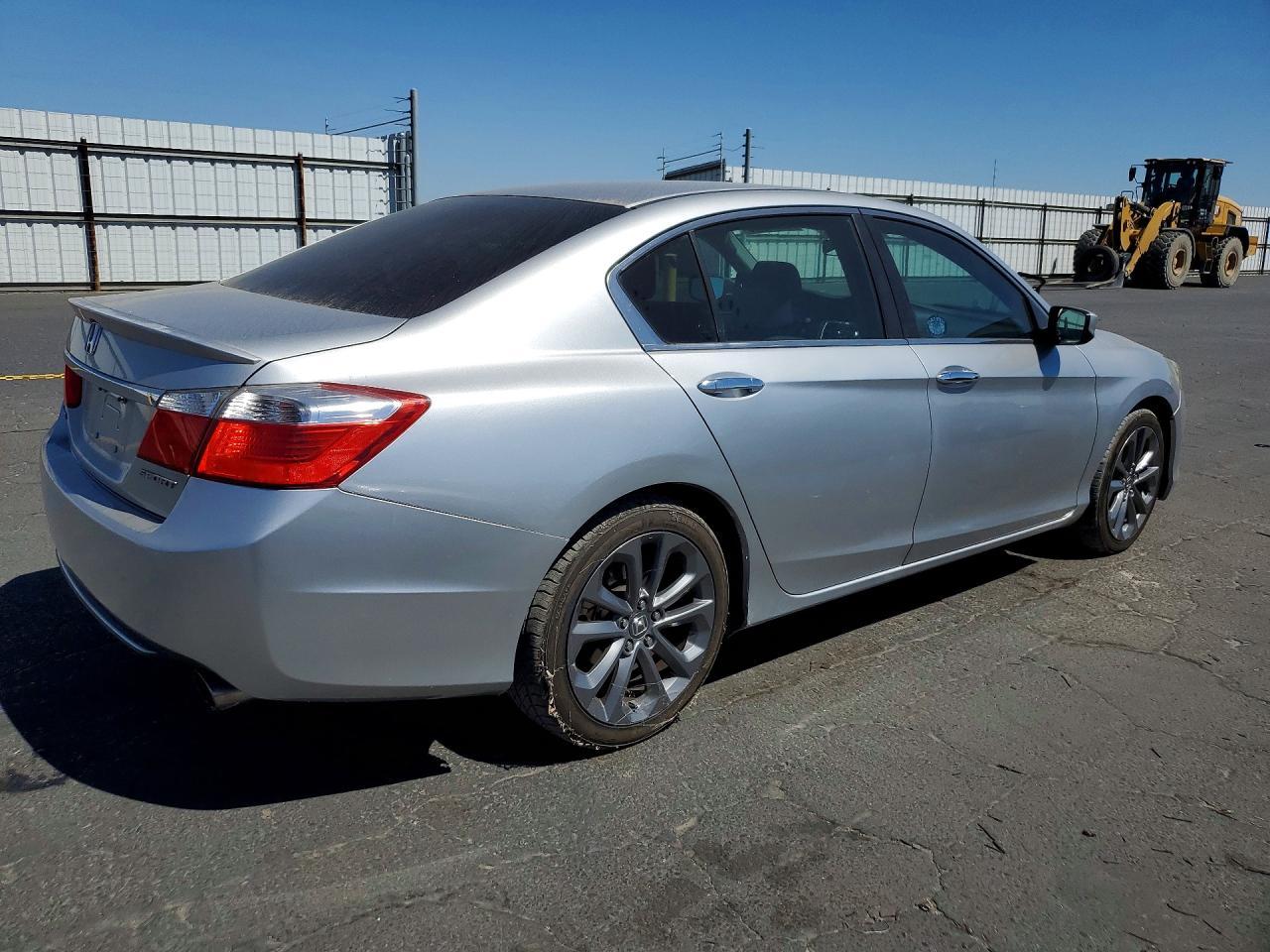 2015 Honda Accord Sport - Фото 3