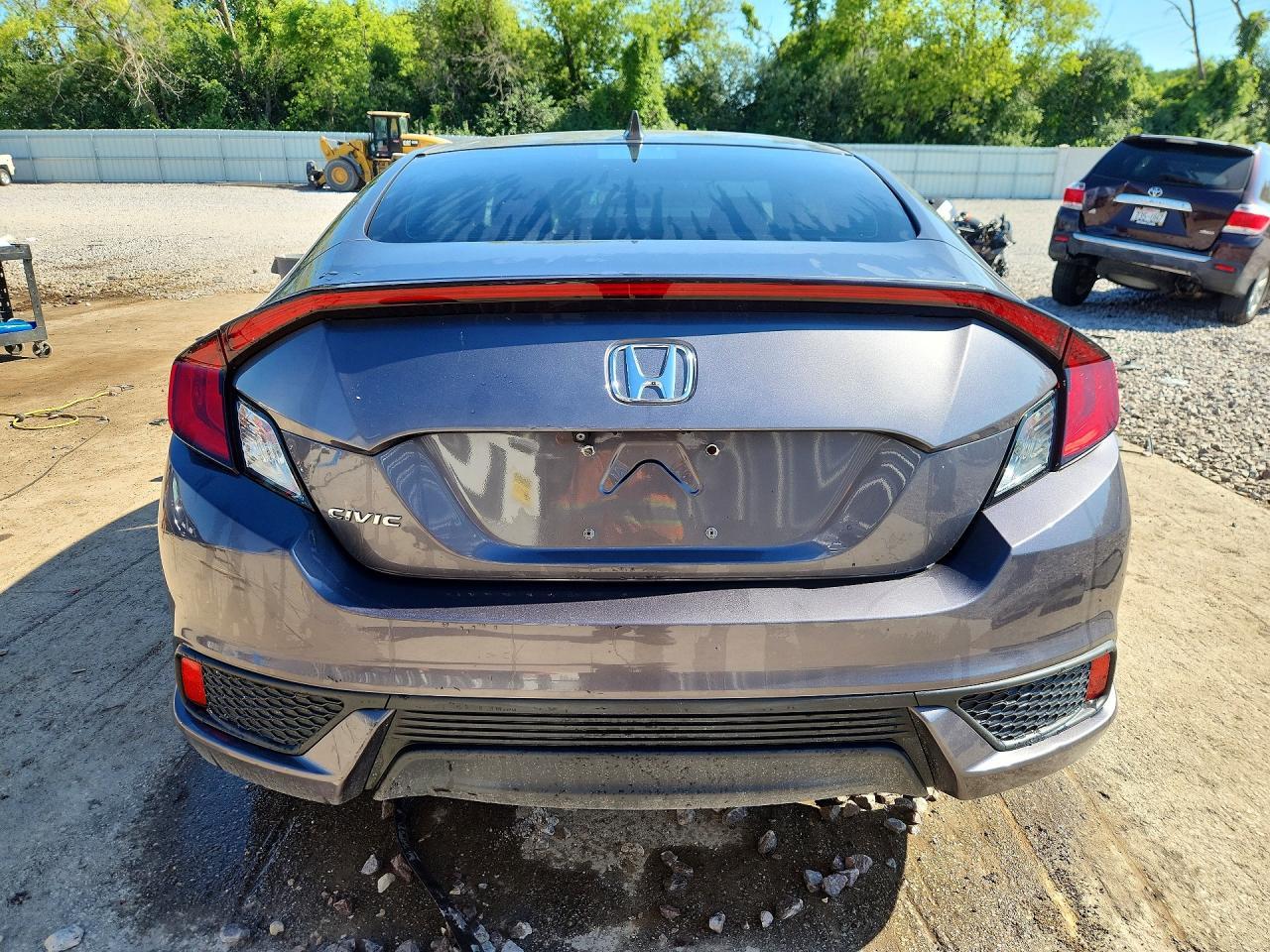 2018 Honda Civic Ex - Image 6