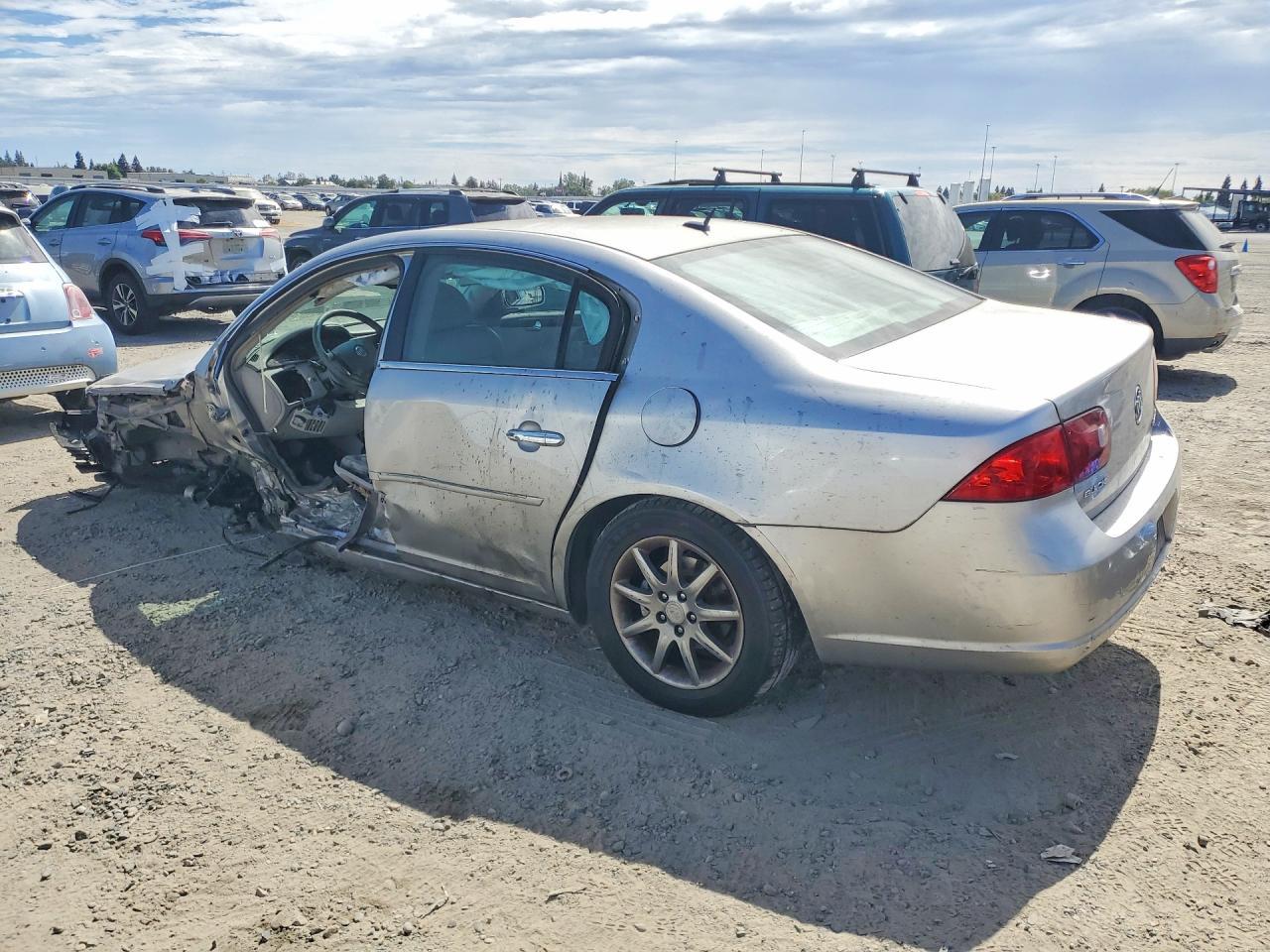 2007 Buick Lucerne Cxl - Фото 2