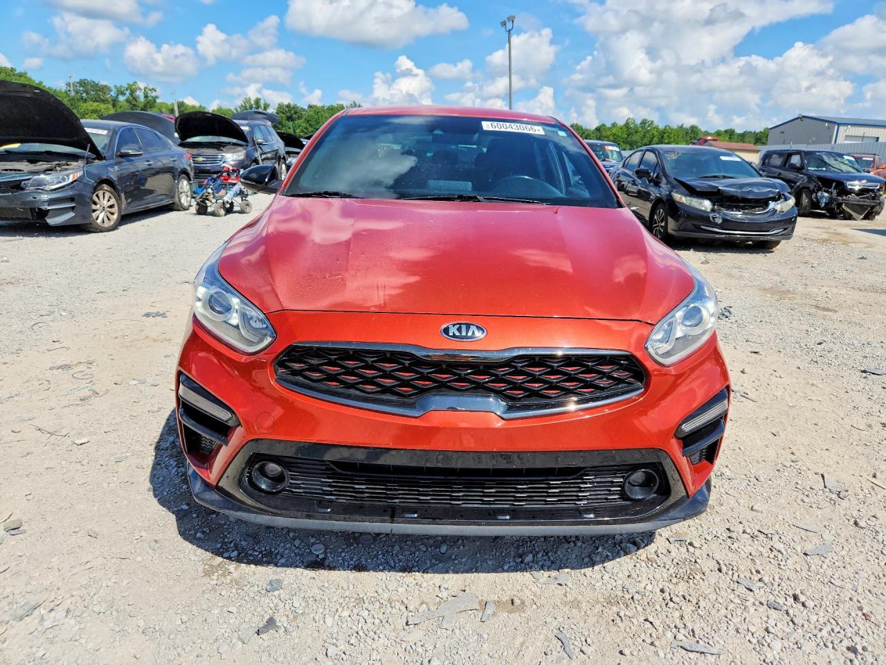 2021 Kia Forte Gt Line - Фото 5